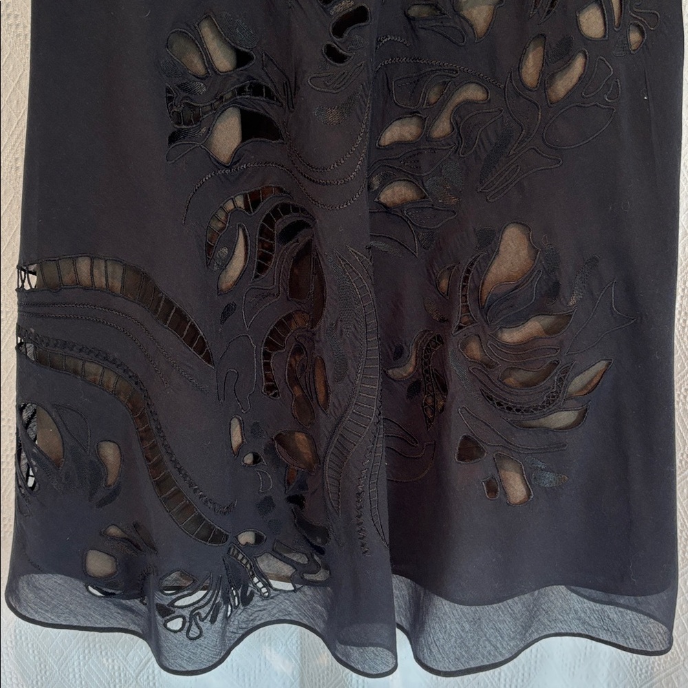 Karen Millen Black Cutwork Cotton/Silk Dress - Picture 4 of 9